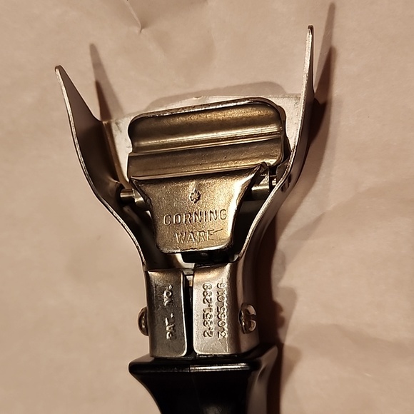 Vintage Black Twist Corning Ware Detachable Handle - Picture 2 of 4